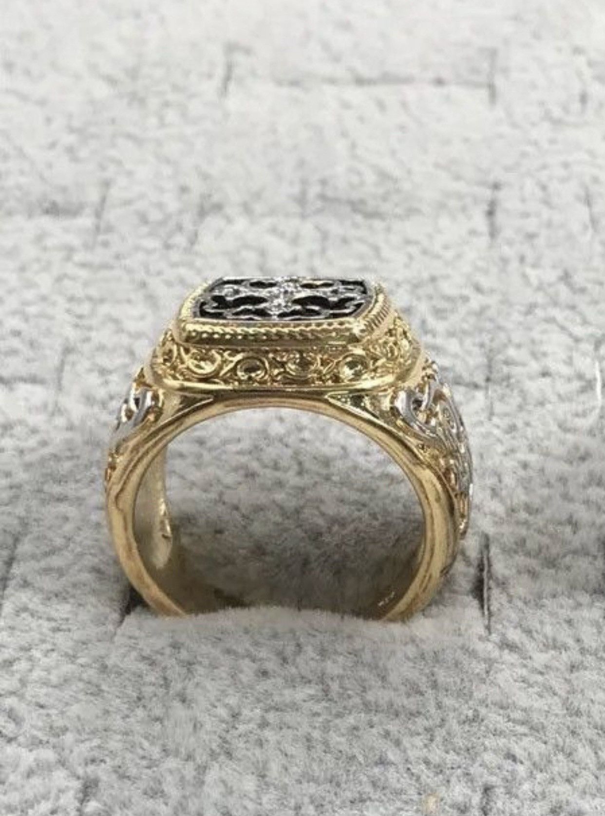 Jewelry × Vintage Punk Carved Pattern Rings Cross Hollow Design Geometry Size ONE SIZE - 6 Thumbnail