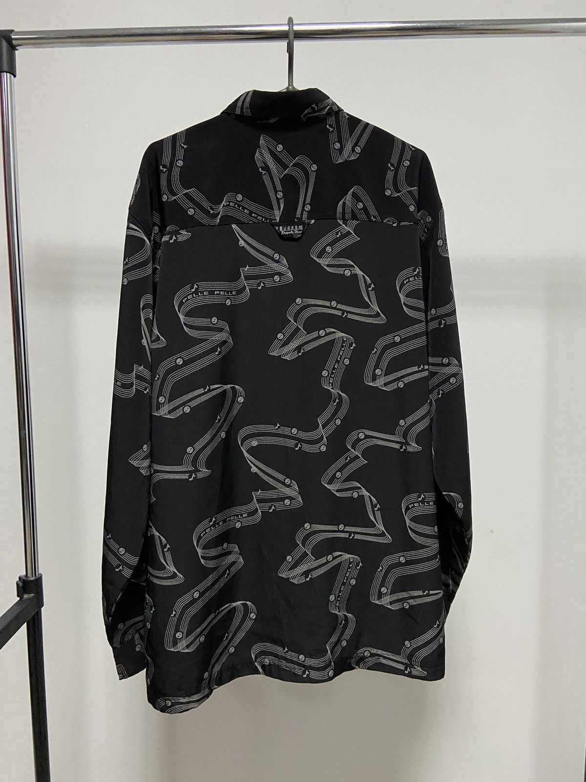 Pelle Pelle × Vintage Pelle Pelle Button Ups shirts overprint vintage Size US M / EU 48-50 / 2 - 3 Thumbnail