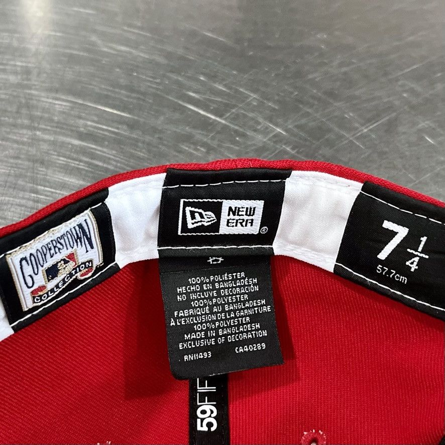 Hat Club Seattle Mariners Red Icy Bottoms 59FIFTY Hat Club 7 1/4 Size ONE SIZE - 7 Thumbnail