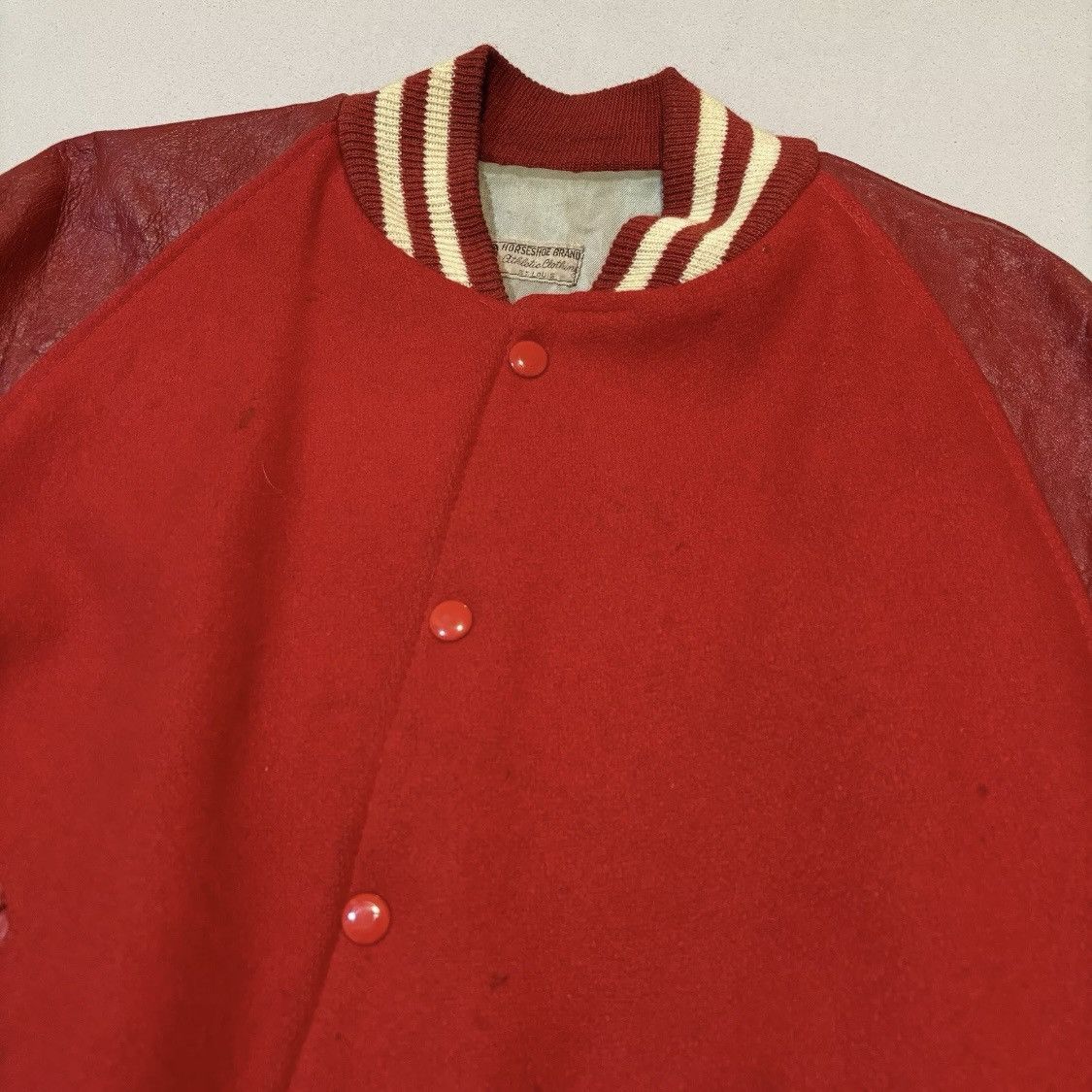 Vintage 50s 60s True Vintage Varsity Jacket Red Horseshoe Brand Sz L Size US L / EU 52-54 / 3 - 12 Thumbnail