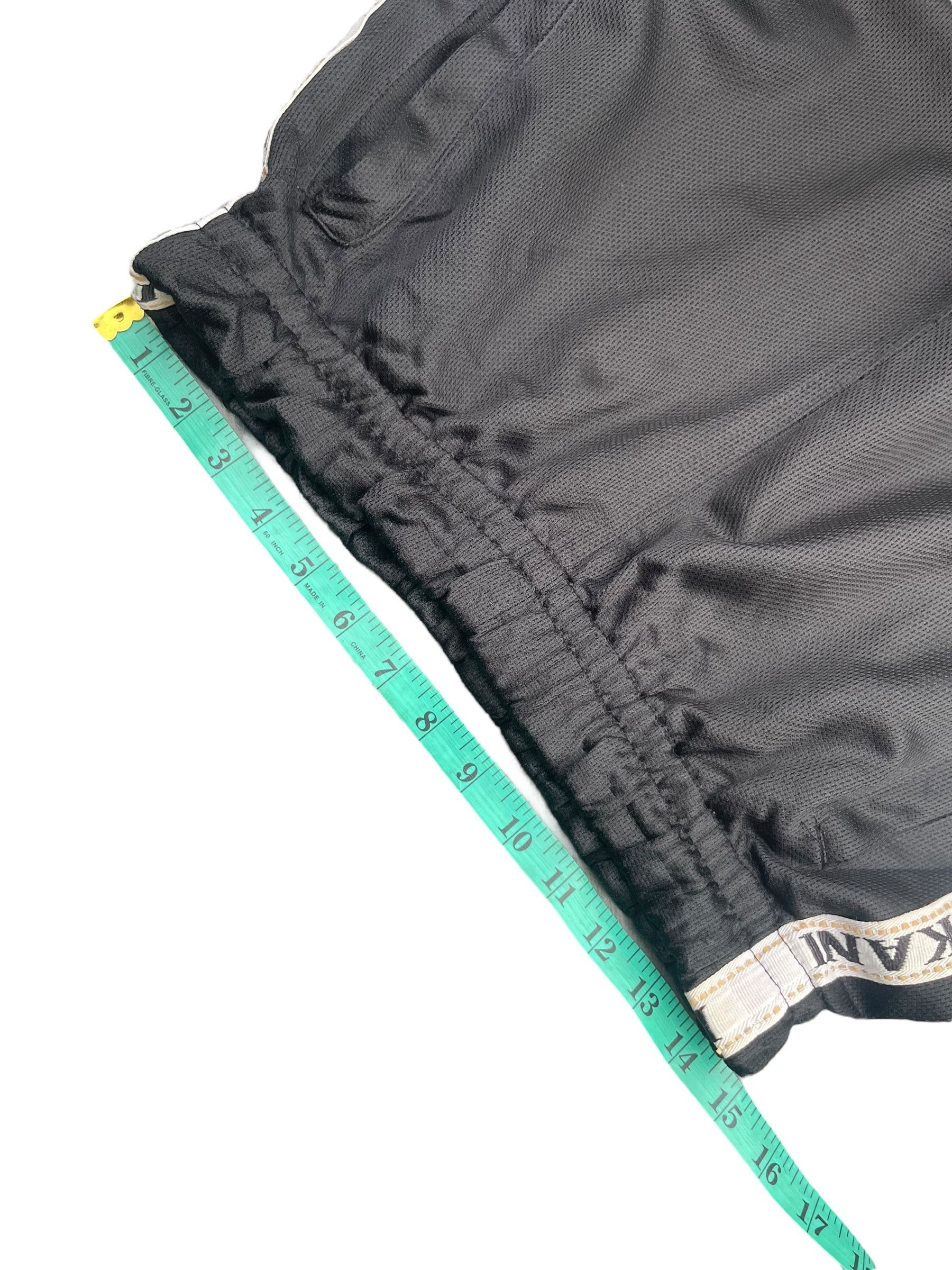 Karl Kani Vintage Karl Kani Sport Short Size US 34 / EU 50 - 14 Thumbnail