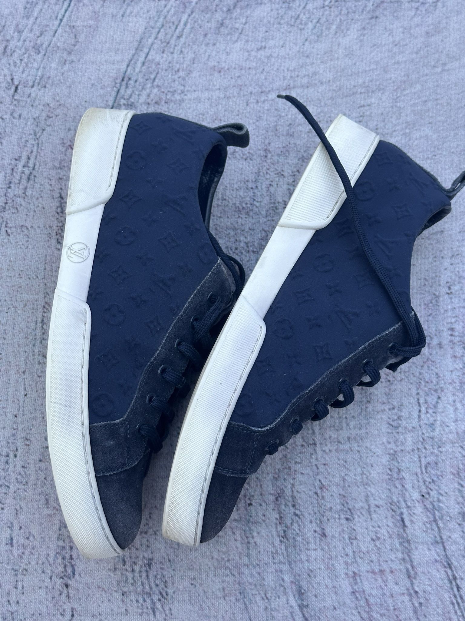Louis Vuitton Louis Vuitton Sneakers Navy Suede LV Monogram Logo Shoes Size US 9 / IT 39 - 4 Thumbnail