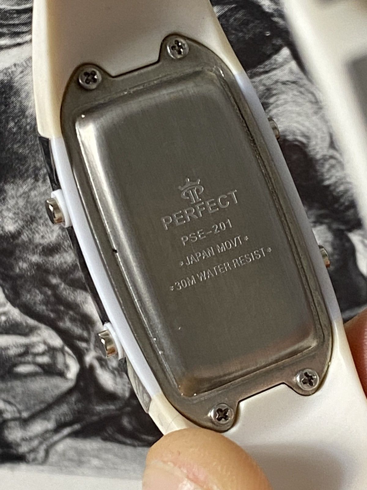 Japanese Brand × Jewelry × Vintage Retro Perfect Digital Watch with White Strap Size ONE SIZE - 7 Thumbnail