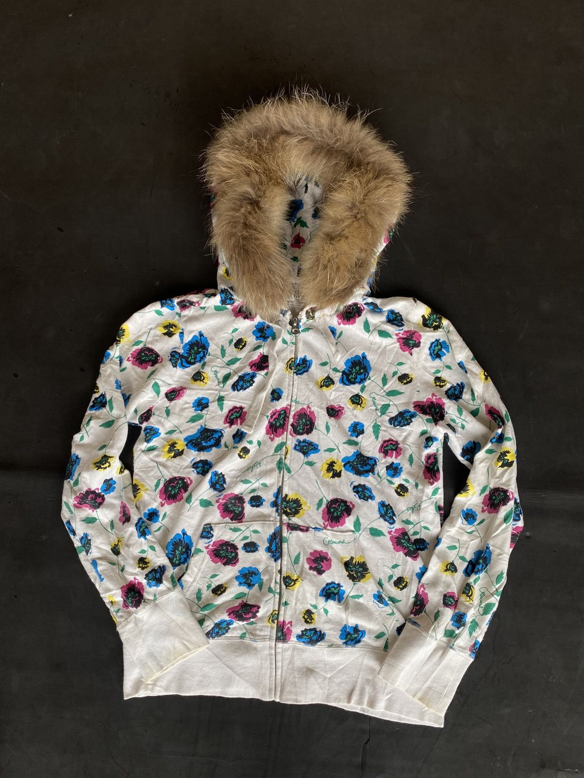 If Six Was Nine × Japanese Brand × Le Grande Bleu (L.G.B.) 💸BINDINGOFFER💸RodeoCrowns Japanese Flower Furhoodie Size US M / EU 48-50 / 2 - 1 Thumbnail