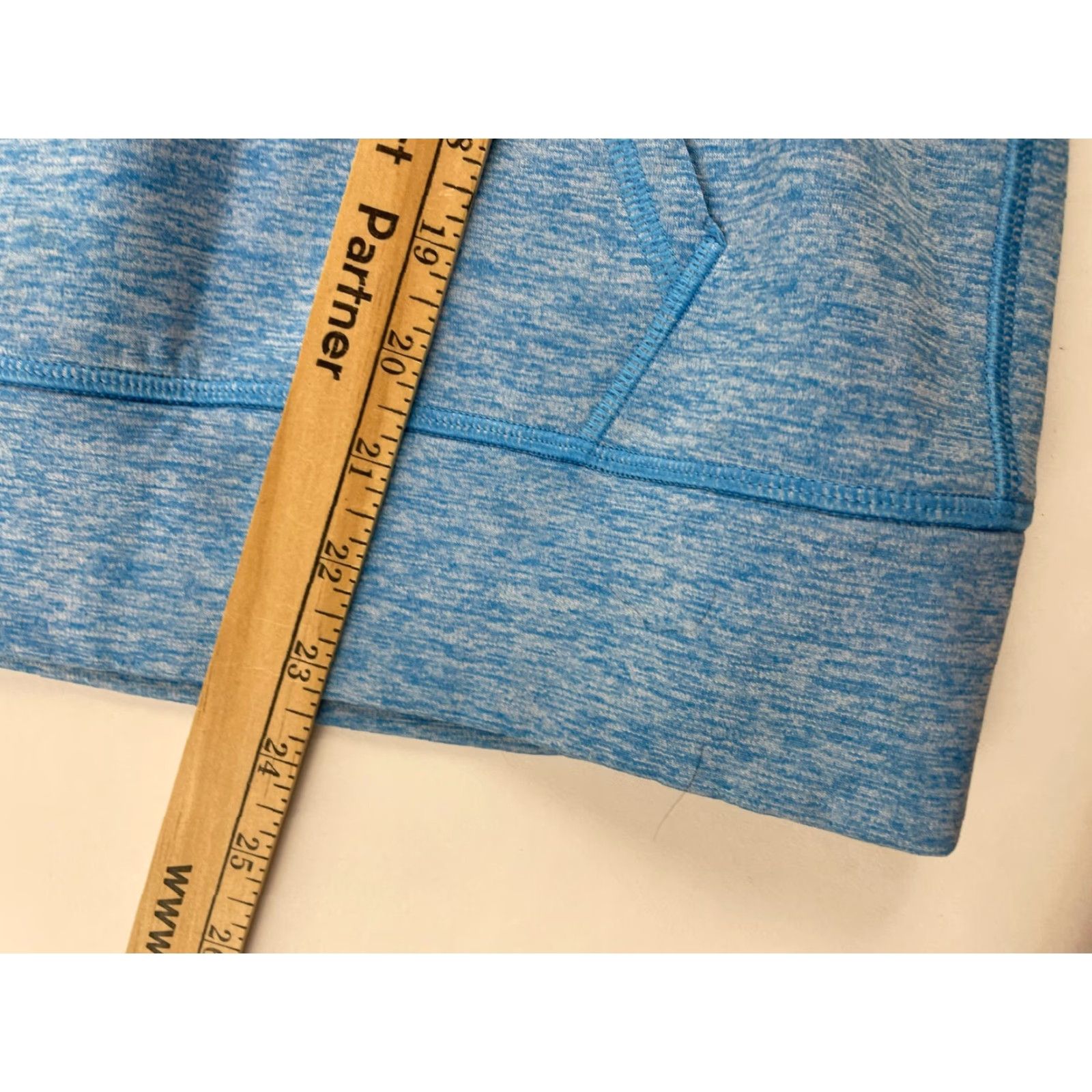 Under Armour VINTAGE? No, Under Armour Hoodie Women M Blue Heather Hooded pullover Drawstring Logo Size M / US 6-8 / IT 42-44 - 6 Thumbnail