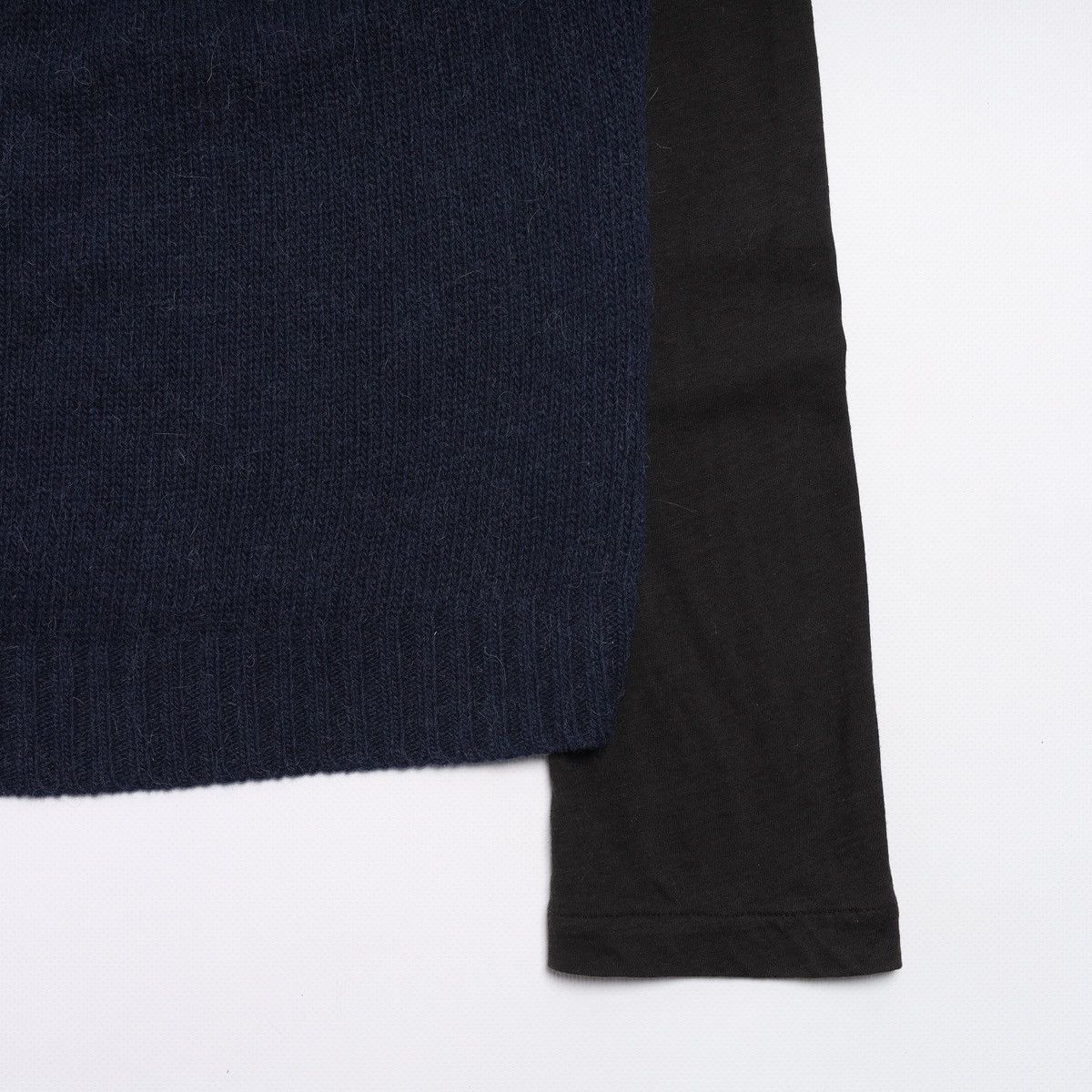 Moncler Moncler Wool Cotton Sweater Longsleeve Pullover Size M / US 6-8 / IT 42-44 - 2 Thumbnail