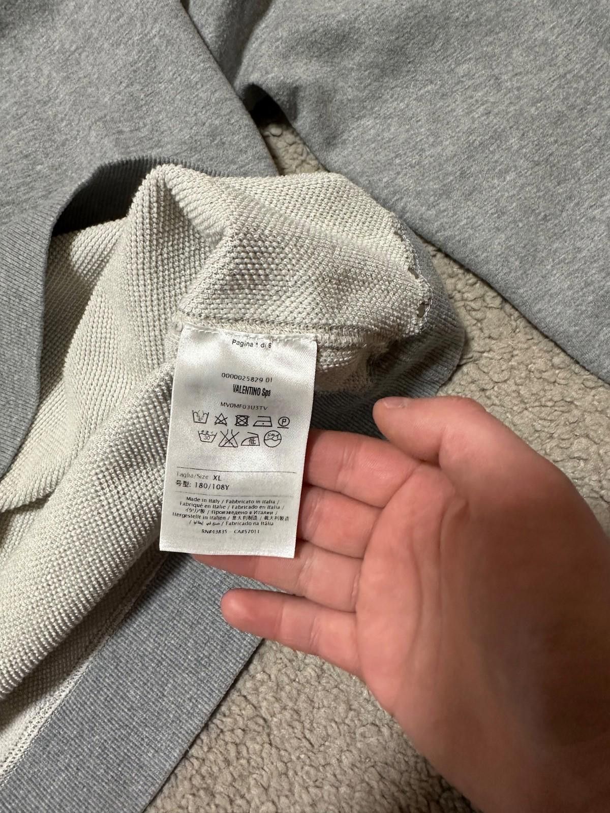 Valentino Valentino Rockstud Untitled 08 Grey Crewneck Sweatshirt Size US XL / EU 56 / 4 - 6 Thumbnail