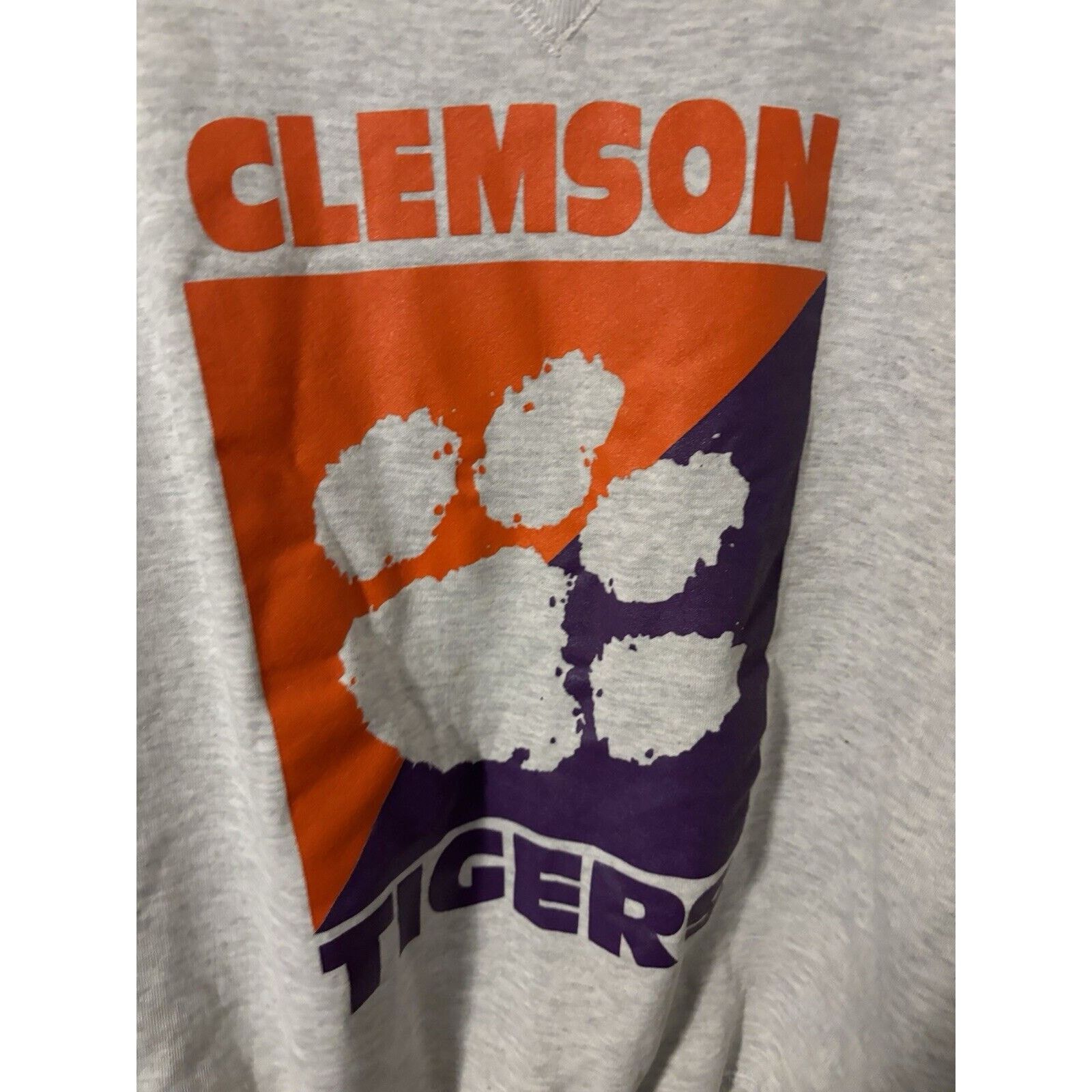 Other Vintage college clemson tigers grey crewneck NCAA Size 2xl Size US XXL / EU 58 / 5 - 2 Thumbnail