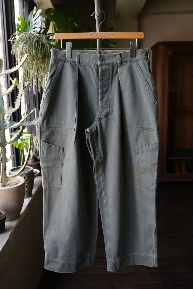 Sage vintage usaf hemmed bottoms size 1