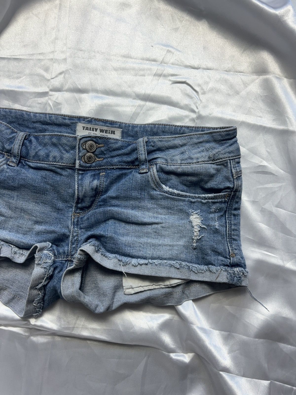 Japanese Brand × Vintage Micro sexy mini denim vintage distressed shorts Size 29" - 4 Thumbnail
