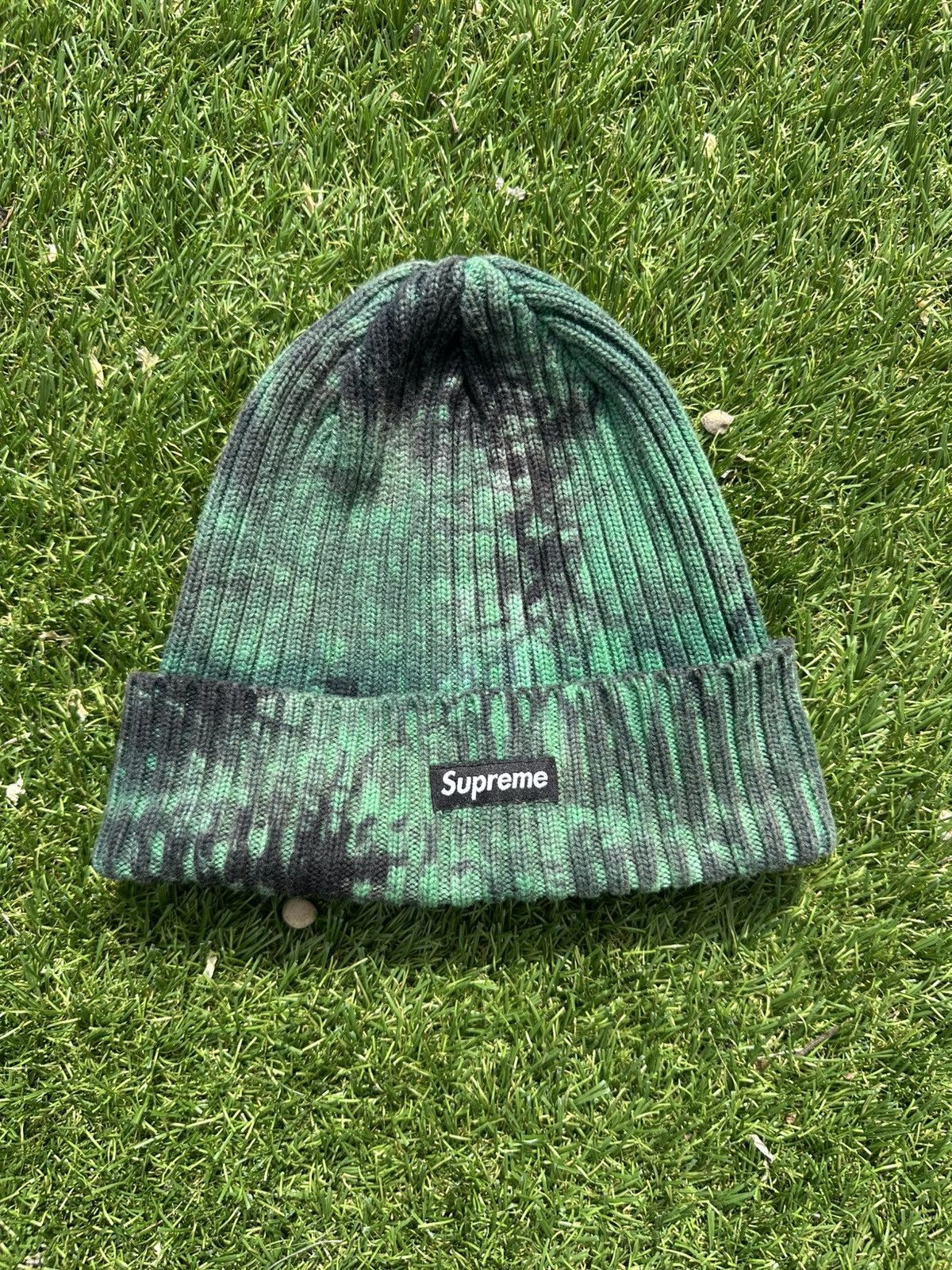 Supreme Supreme Green Beanie – Clean Streetwear Essential Size ONE SIZE - 1 Thumbnail