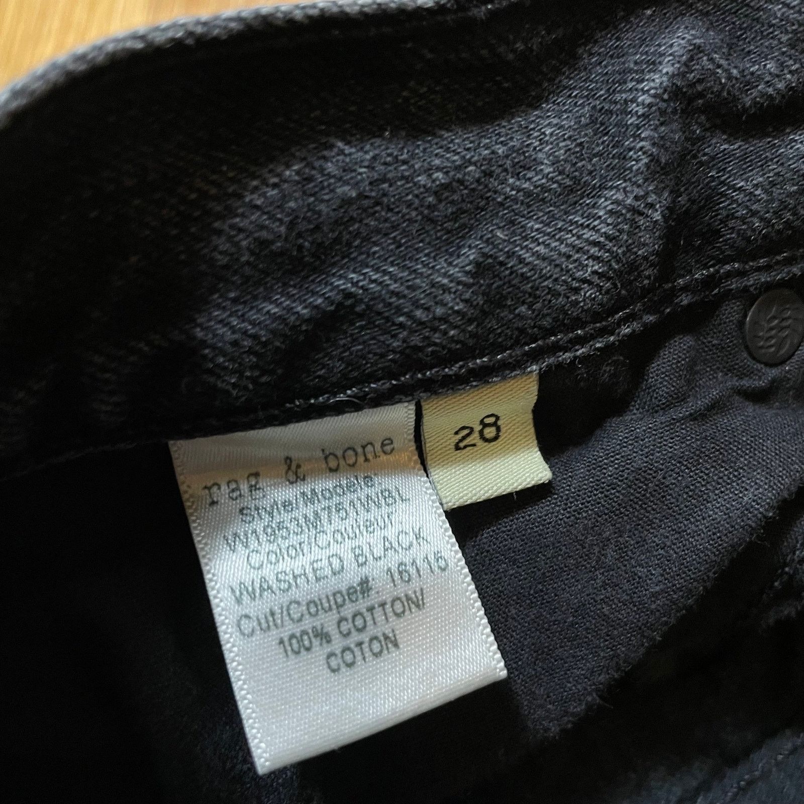 Rag & Bone Rag and Bone Cutoff Denim Shorts - Size 28 Size 28" / US 6 / IT 42 - 5 Thumbnail