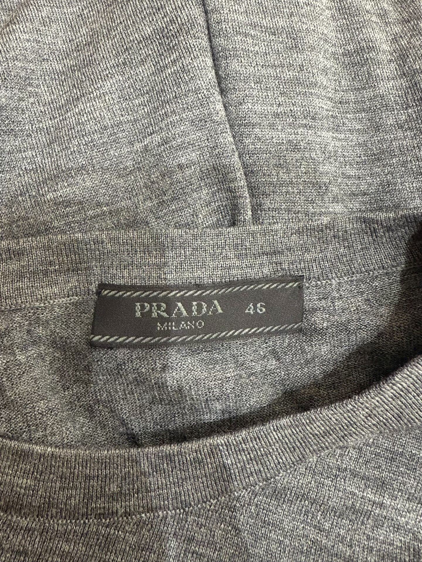 Prada prada men's wool knit sweater Size US M / EU 48-50 / 2 - 3 Thumbnail