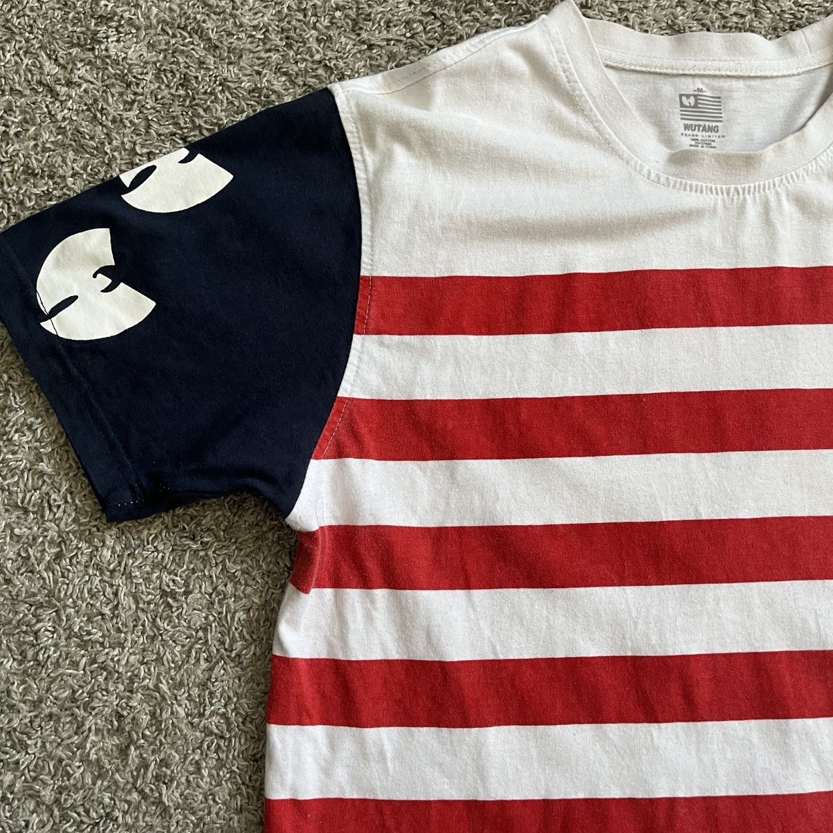 Wu-Tang Clan 🔴Wu-Tang Shirt Size Medium Iron Flag Stripes WuTang Gza Rza Size US M / EU 48-50 / 2 - 3 Thumbnail