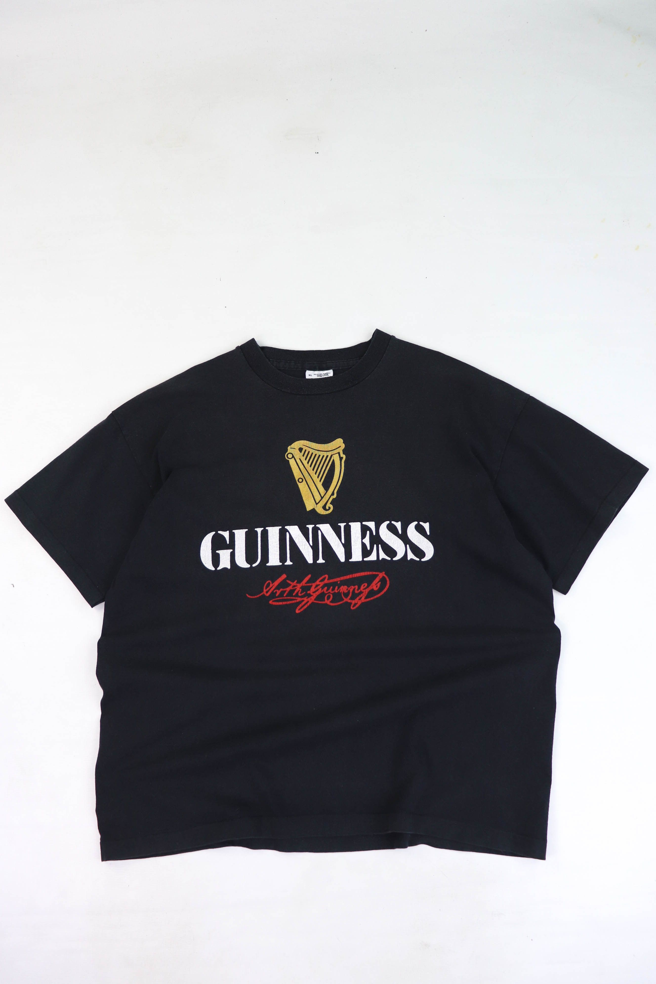 Vintage GUINNESS 90s Vintage Big Logo Printed Graphics Black T-shirt Size US XL / EU 56 / 4 - 1 Thumbnail