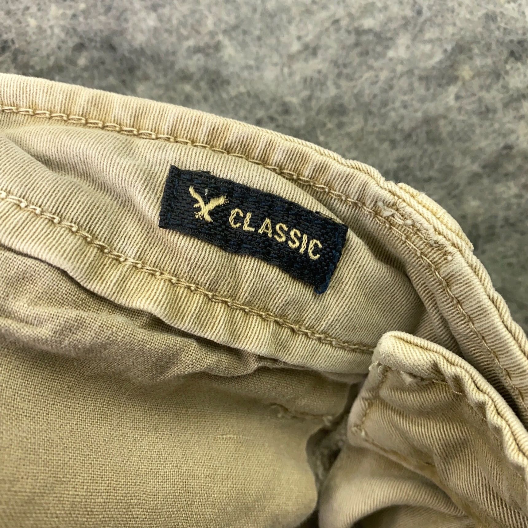 American Eagle Outfitters VINTAGE American Eagle Mens Shorts 28 Khaki Classic Fit Extreme Flex Chino Size US 28 / EU 44 - 7 Thumbnail