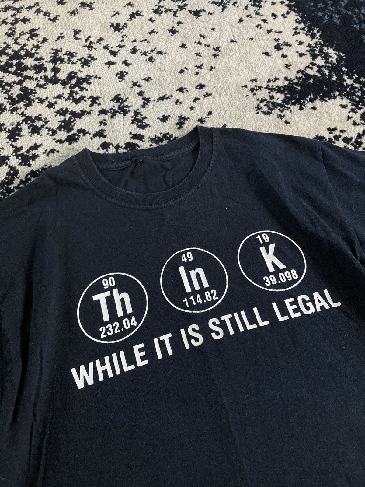 Vintage Vintage Think while It is still legal Tee Size US L / EU 52-54 / 3 - 3 Thumbnail