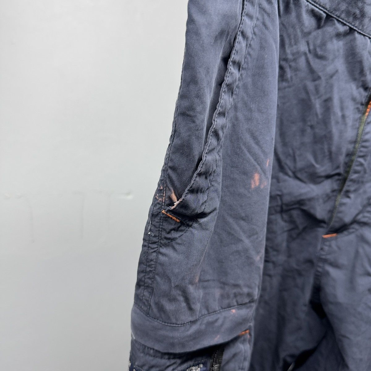 Abercrombie & Fitch Vintage Abercrombie & Fitch Paratrooper Nylon Cargo Pants Size US 29 - 16 Thumbnail