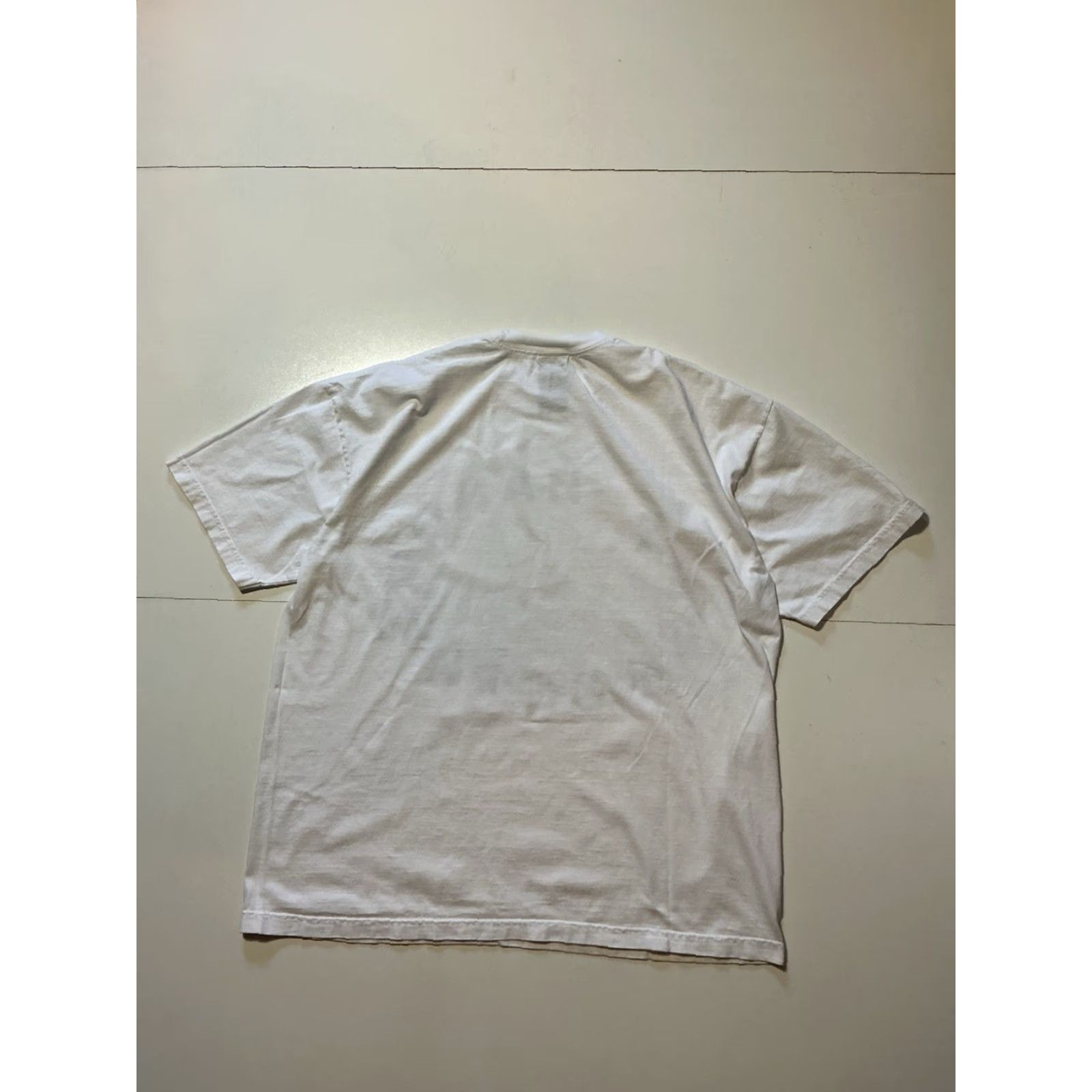 Market VINTAGE Exchange Program Dover Street Market Graphic Made In USA S/S White Crewneck T-Shirt XL Mens Size US XL / EU 56 / 4 - 2 Thumbnail