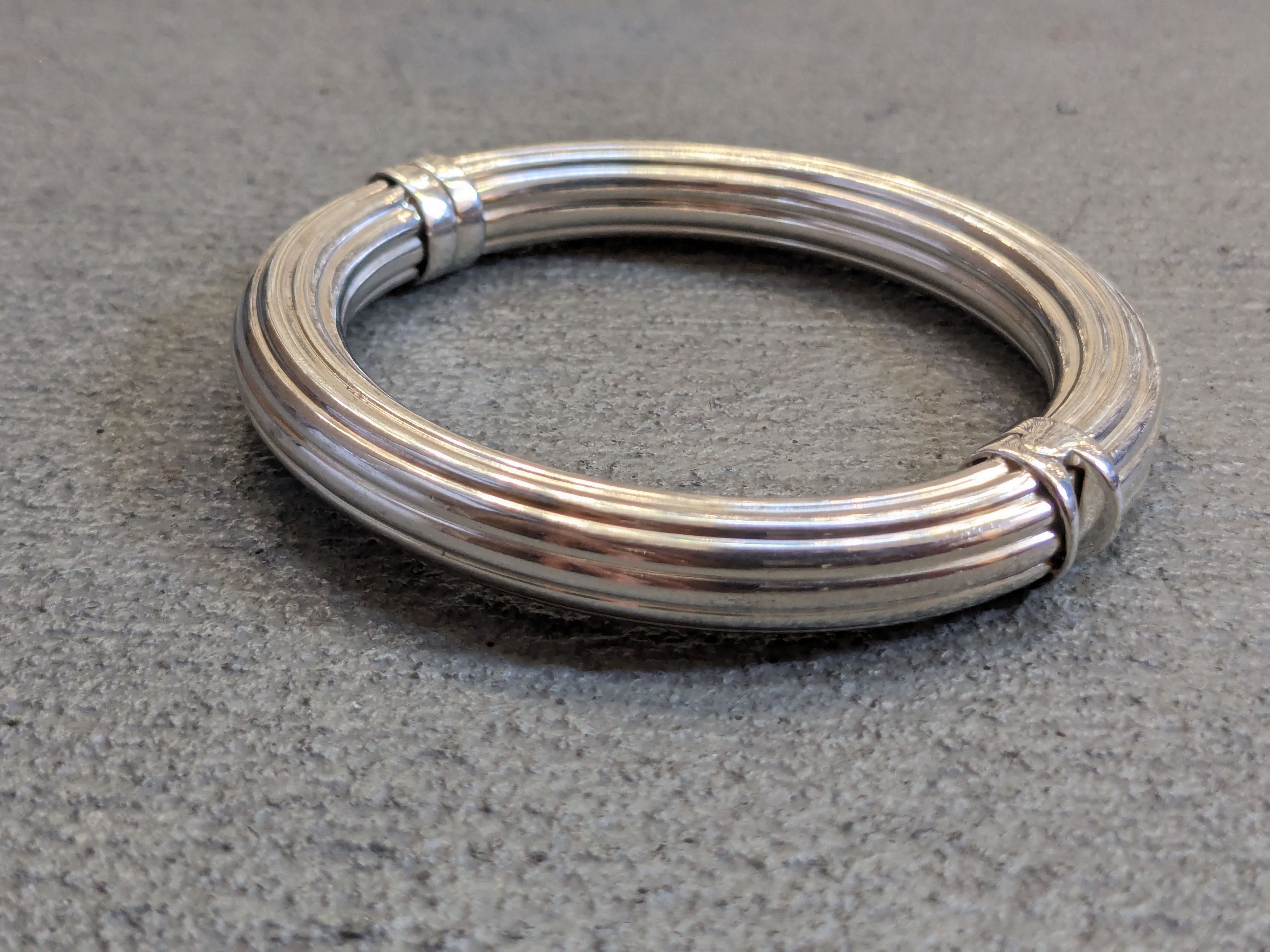 Jewelry Vintage Sterling Silver Bracelet Milor 7" Hinge Bangle Italy Size ONE SIZE - 8 Thumbnail