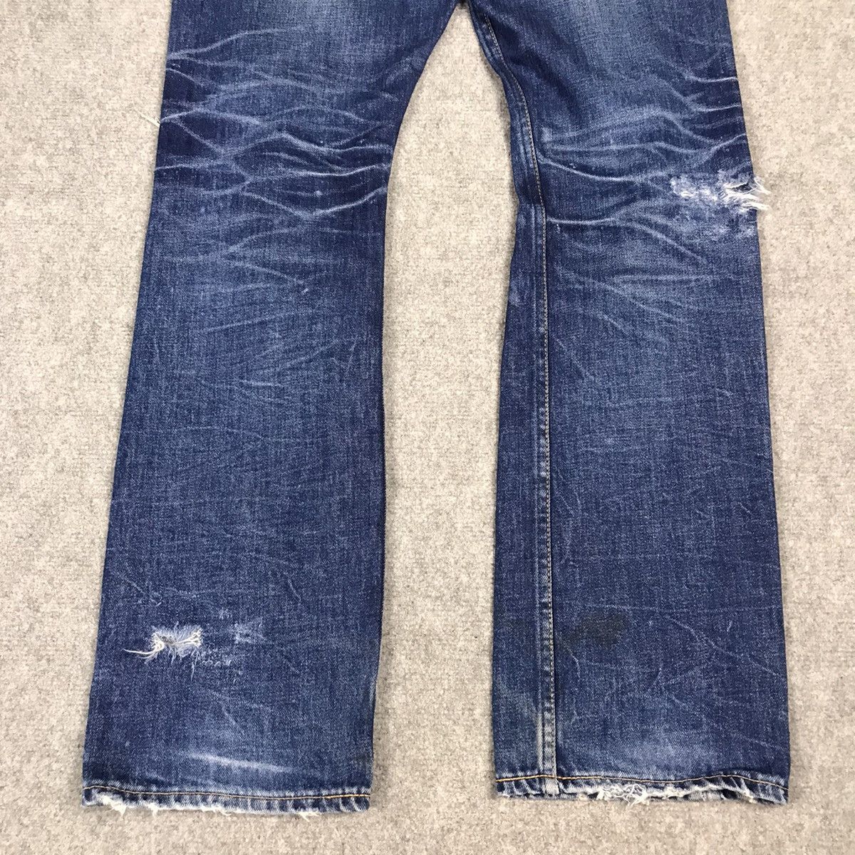 Japanese Brand DISTRESSED DENIM BACK NUMBER JAPAN JEANS PANTS Size US 31 - 10 Thumbnail