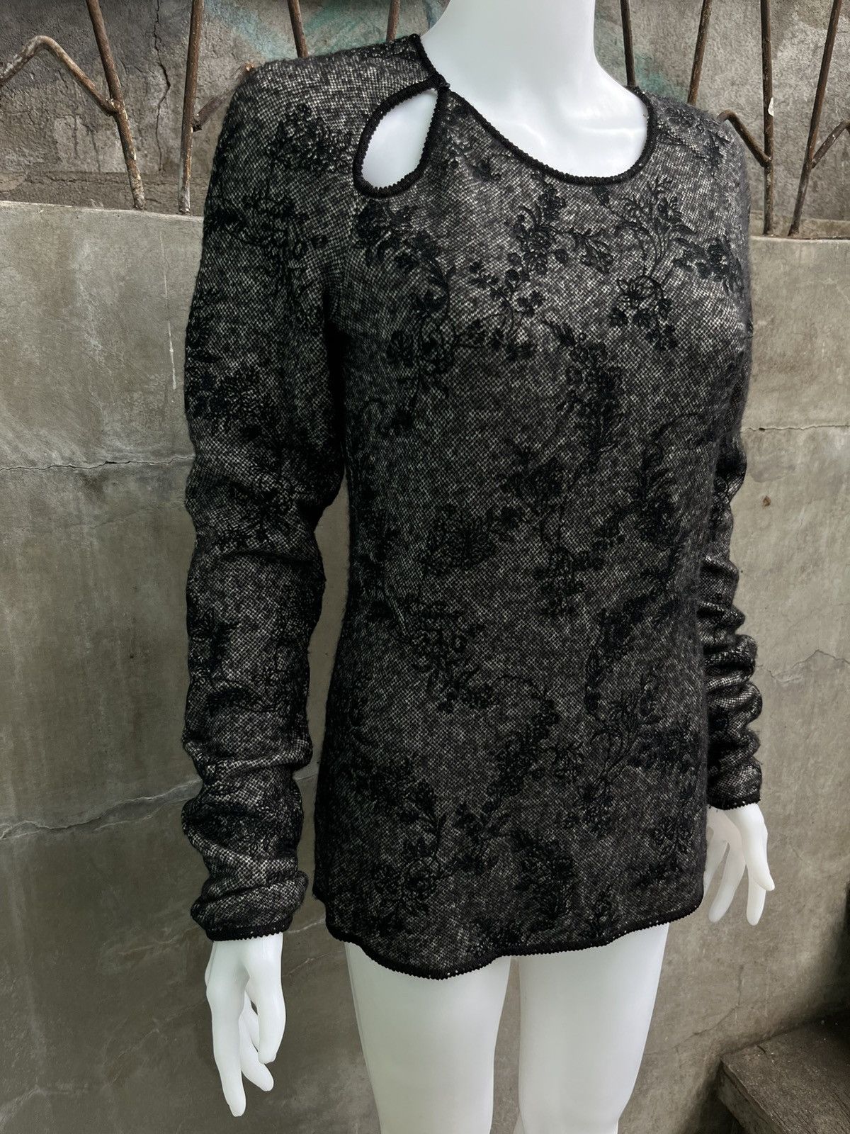 John Galliano Floral Tapestry Wool Mesh Top Size L / US 10 / IT 46 - 2 Thumbnail
