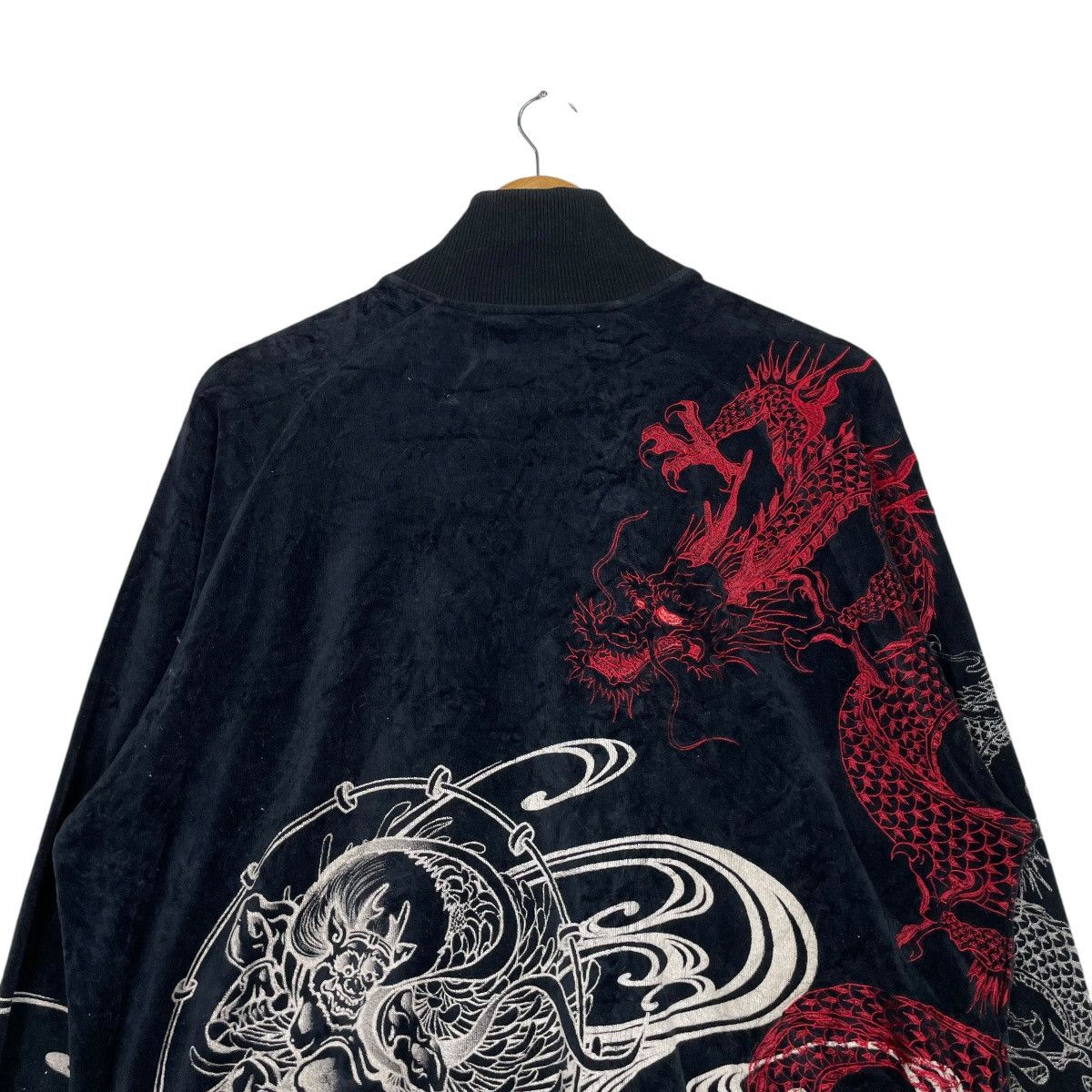 Japanese Brand 💥KARAKURI TAMASHI JAPAN SUKAJAN OVERPRINTED Size US L / EU 52-54 / 3 - 8 Thumbnail