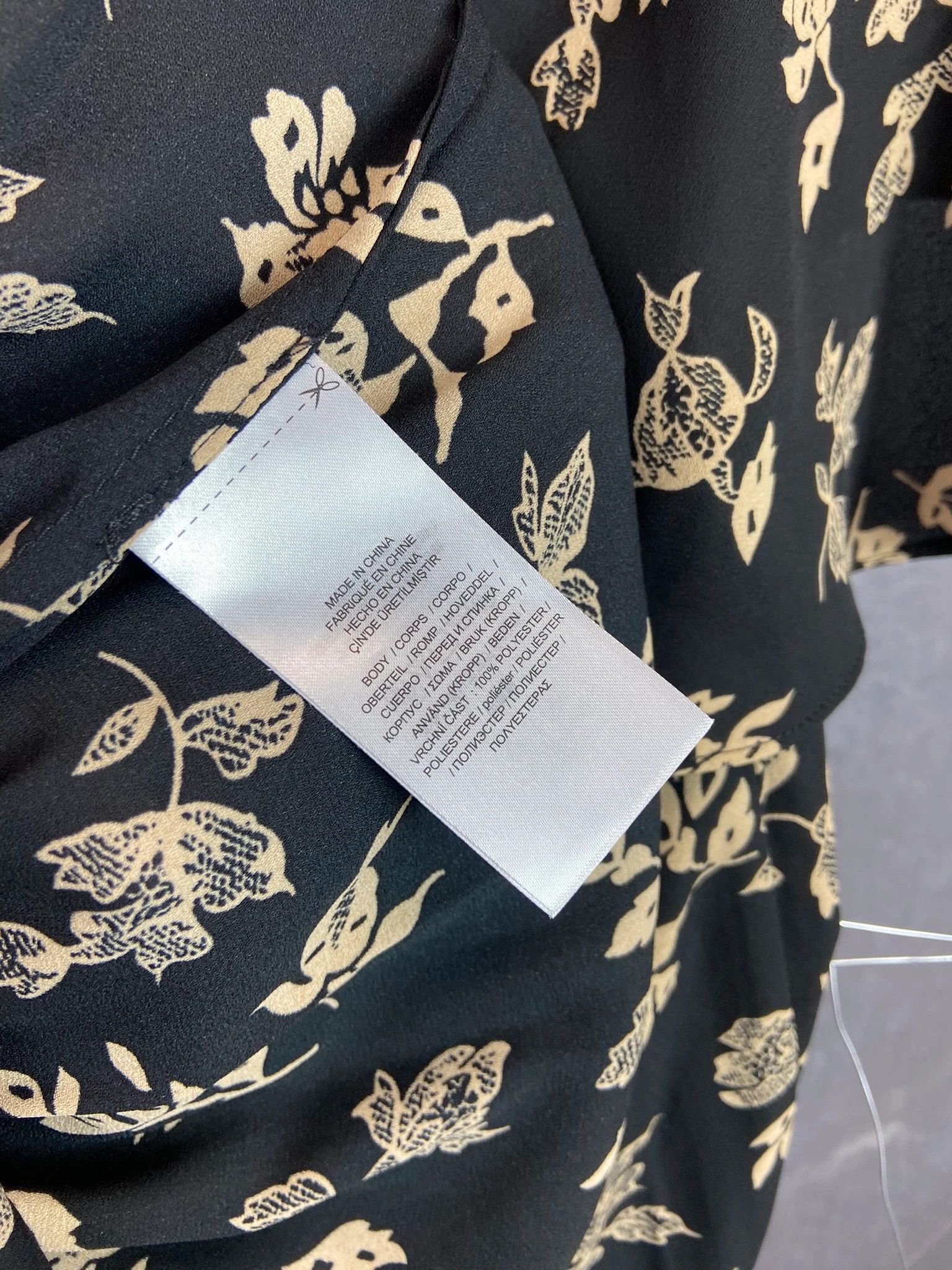 Polo Ralph Lauren Ralph Lauren Floral Blouse – Pleated, Black/Gold S Size S / US 4 / IT 40 - 5 Thumbnail