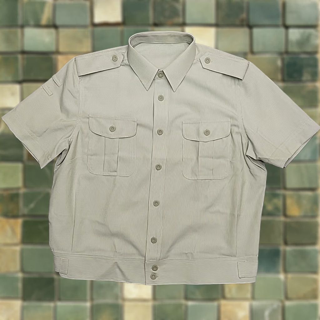Vintage VTG Military Shirt Womens 4 Green Cropped Utility Field Tactical Streetwear Size S / US 4 / IT 40 - 1 Thumbnail