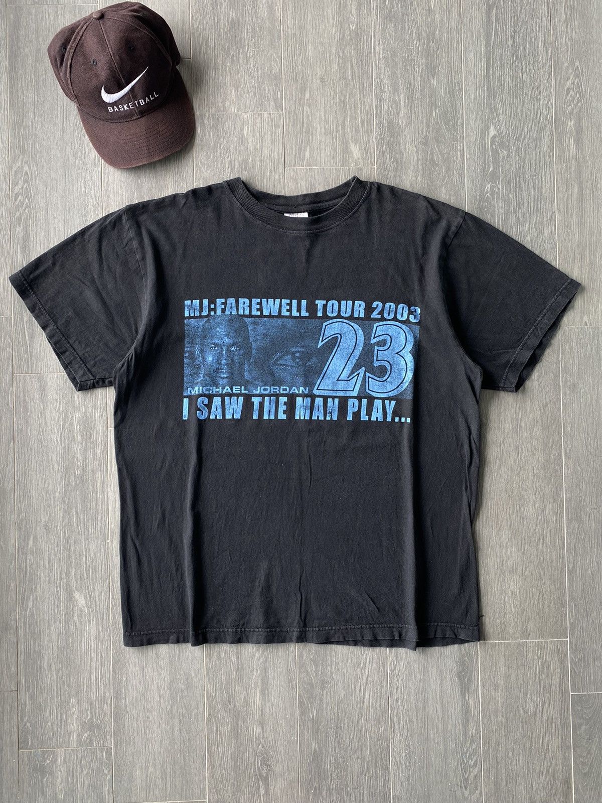 Jordan Brand × Rap Tees × Vintage Vintage Michael Jordan Farewell Tour 2003 Tee Size US XL / EU 56 / 4 - 1 Thumbnail