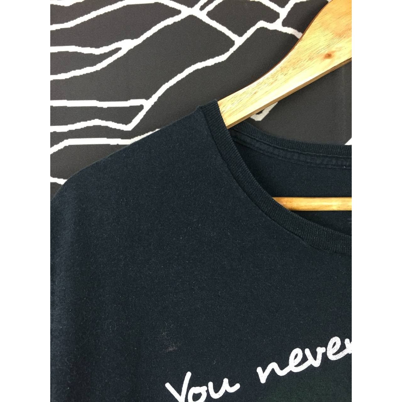 Bob Marley × Zion Rootswear Zion Rootswear Bob Marley Being Strong Quote Tee Size US L / EU 52-54 / 3 - 5 Thumbnail