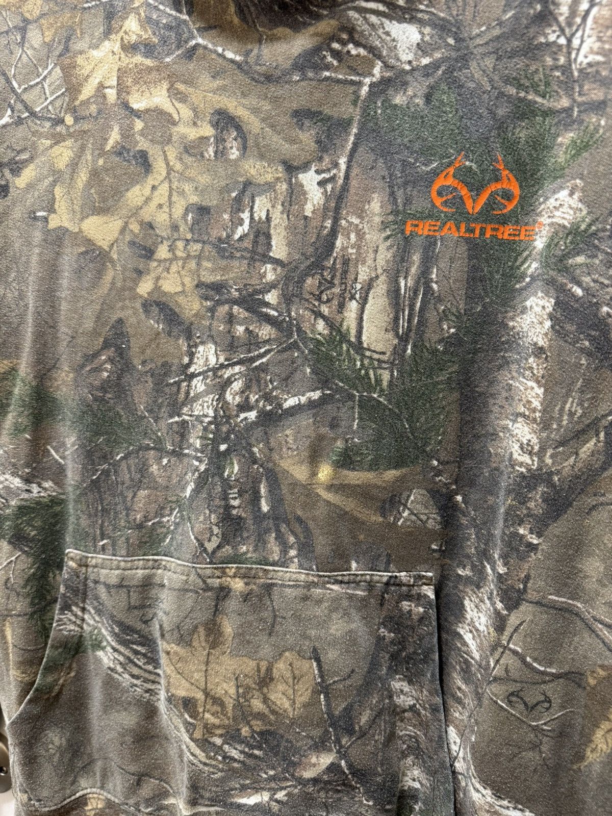 Realtree RealTree Real Tree Camo Hunting Vintage Hoodie Streetwear Size US L / EU 52-54 / 3 - 2 Thumbnail