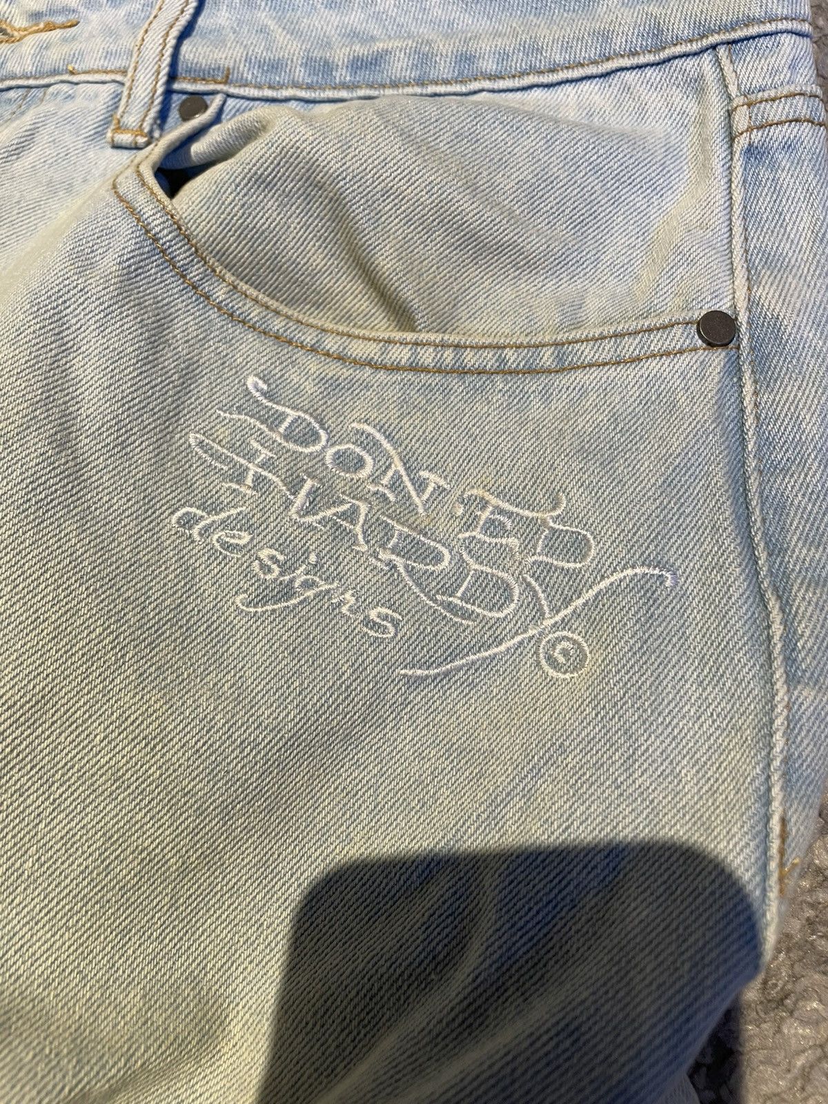 Urban Outfitters Urban outfitters X Ed Hardy light blue denim Size US 34 / EU 50 - 3 Thumbnail