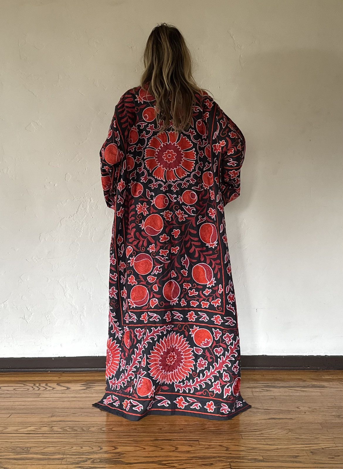Handmade Turkish Red Black Handmade Embroidered Full Length Kaftan Size ONE SIZE - 4 Thumbnail