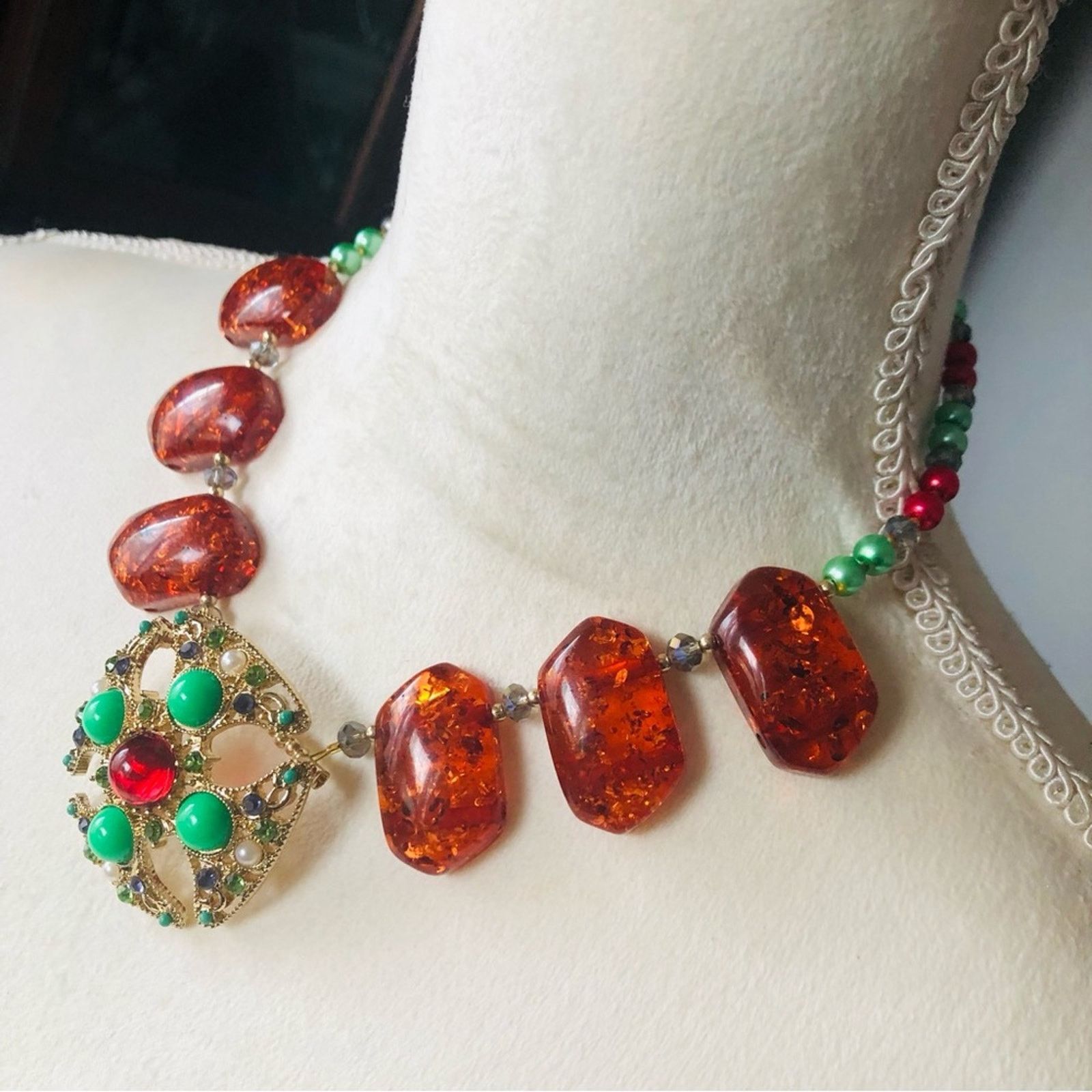 Handmade Handcrafted repurpose stone Maltese cross Pearl necklace Size ONE SIZE - 4 Thumbnail