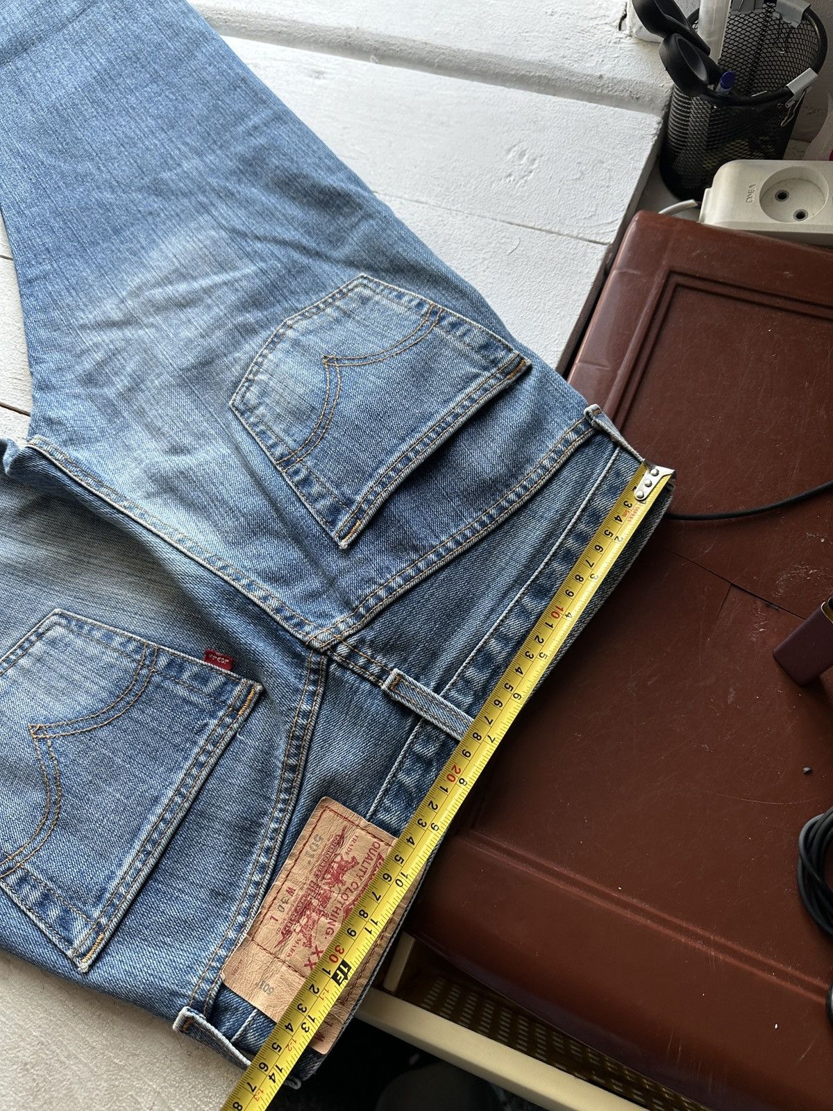 Levi's 🚨Vintage 90s Levis Jeans 501 LEGEND y2k Light Wash Denim Size US 28 / EU 44 - 15 Thumbnail