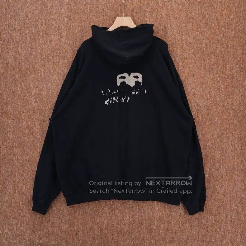Balenciaga Balenciaga Front and Back Graffiti Letter Logo Hooded Blac Size US M / EU 48-50 / 2 - 2 Thumbnail