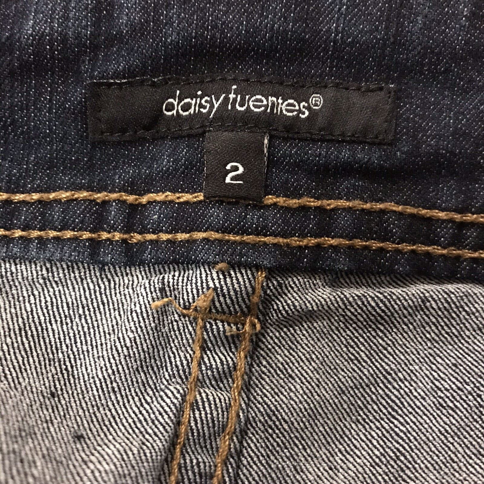 Other Daisy Fuentes Jean Shorts Cut Off Cuffed Blue Size 2 Size 26" / US 2 / IT 38 - 5 Thumbnail