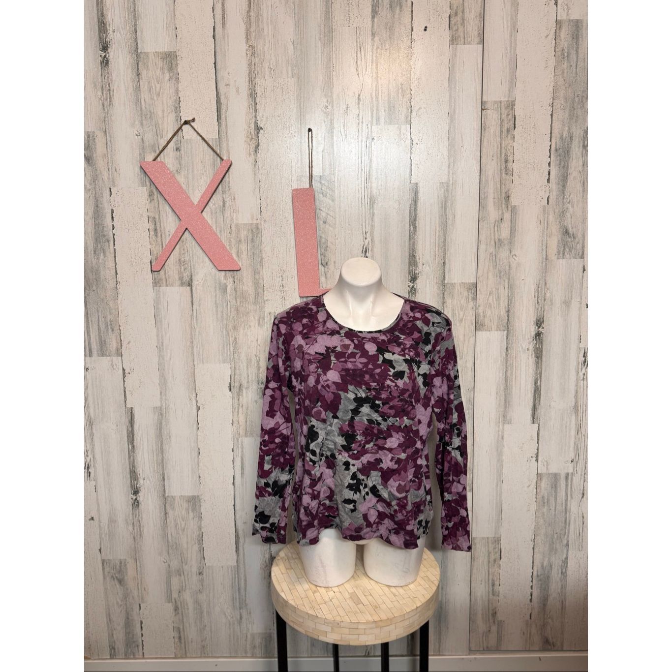 Croft & Barrow Croft & Barrow XL Purple Floral Long Sleeve Top Soft Cotton Size XL / US 12-14 / IT 48-50 - 1 Thumbnail