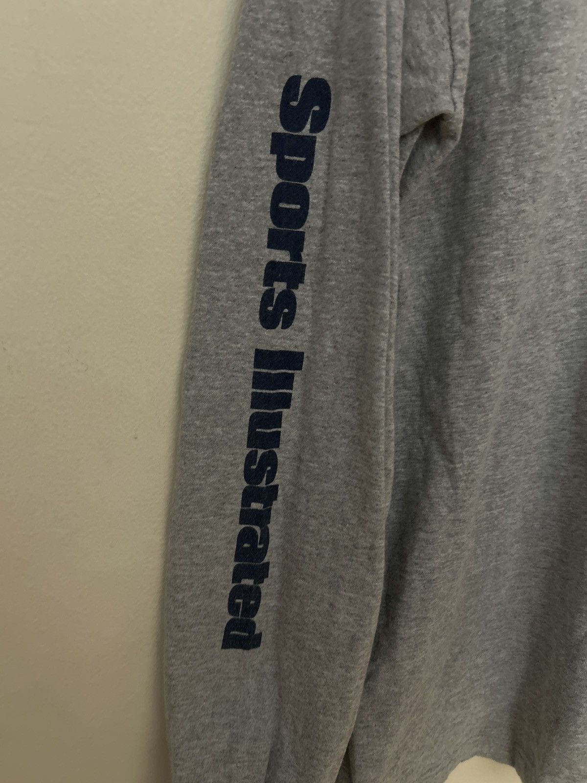Vintage Gildan Tennessee titans long sleeve shirt Size US XL / EU 56 / 4 - 4 Thumbnail