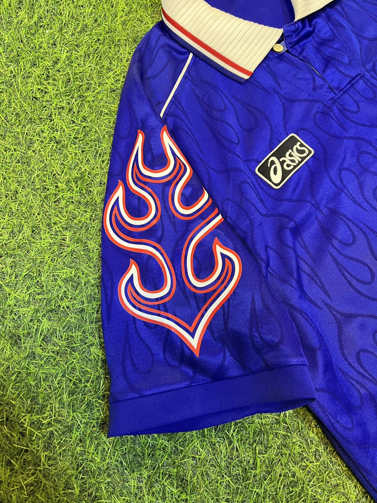 Asics Vintage 1998 Japan Football Association Home Kit NAKATA8 Size US M / EU 48-50 / 2 - 10 Thumbnail