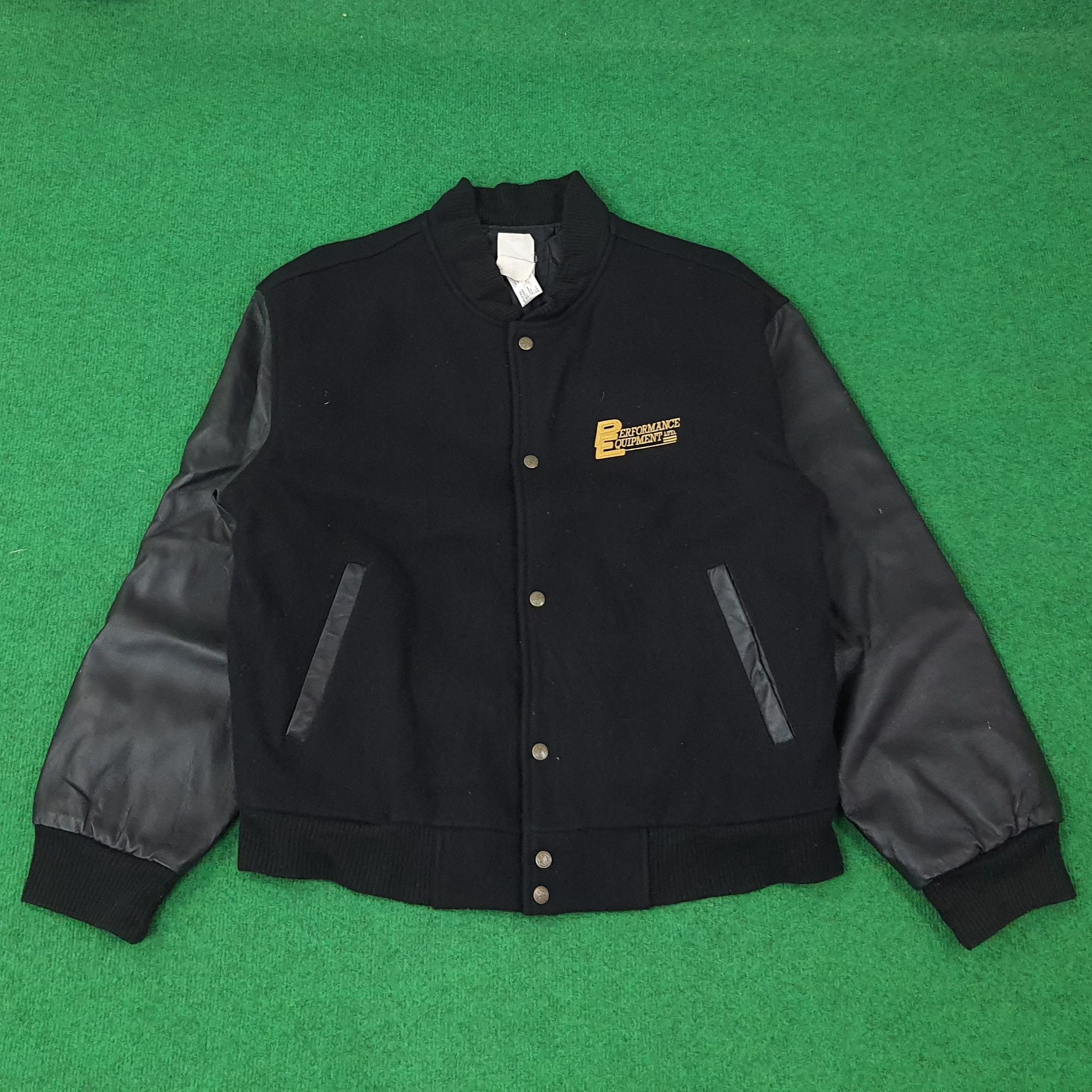 Vintage Vintage Volvo Automobile Embroidery Varsity Jacket C256N6 Size US L / EU 52-54 / 3 - 3 Thumbnail