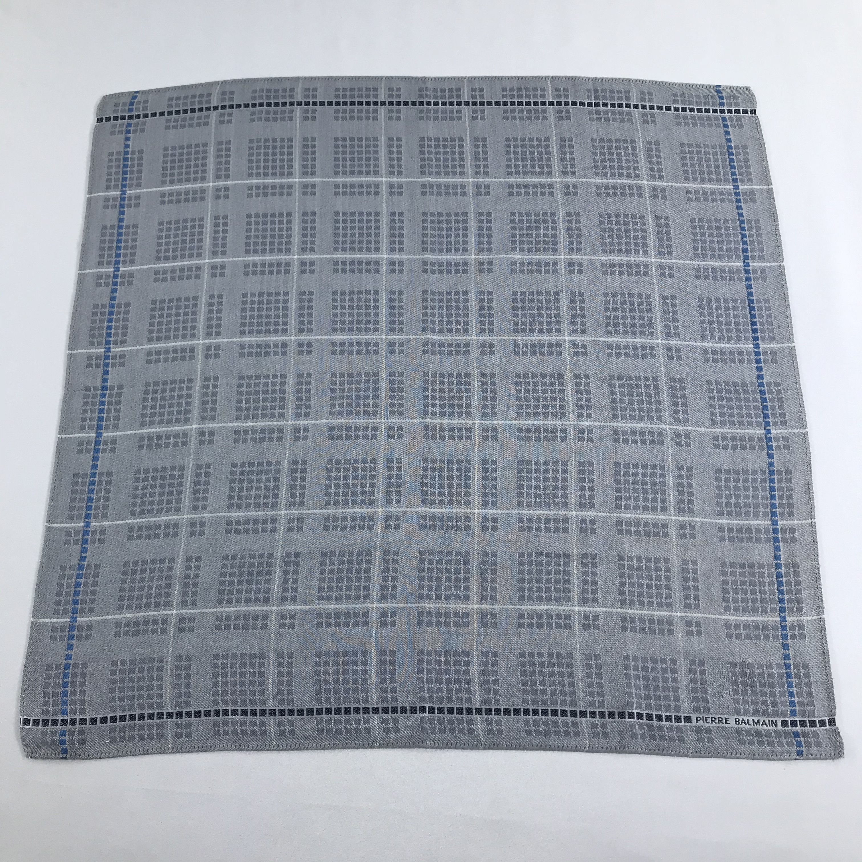 Pierre Balmain Pierre Balmain Handkerchief Neckerchief Bandana H1112 Size ONE SIZE - 2 Thumbnail