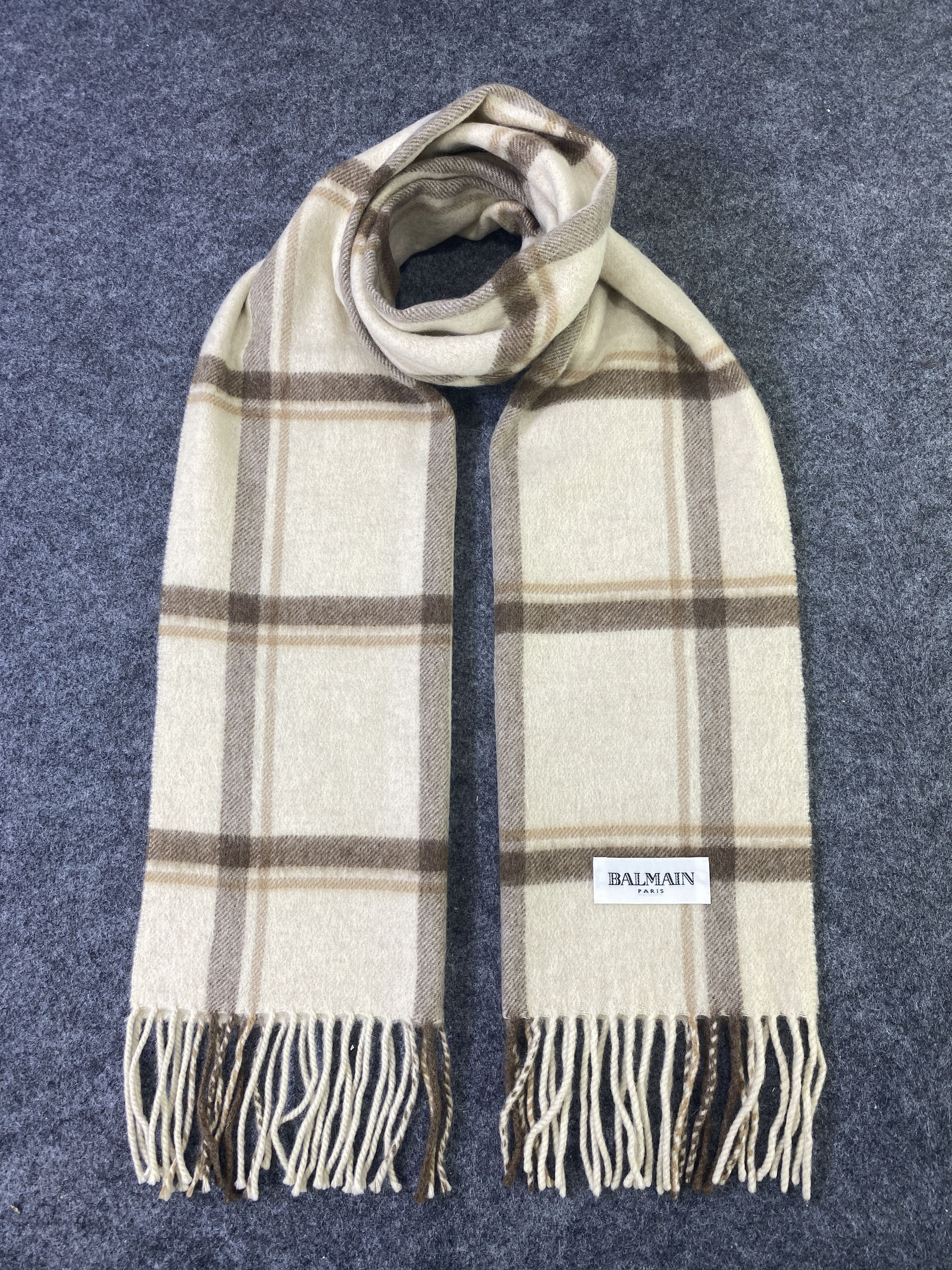 Balmain BALMAIN Scarf / Muffler / Neckwear -T765 Size ONE SIZE - 1 Thumbnail