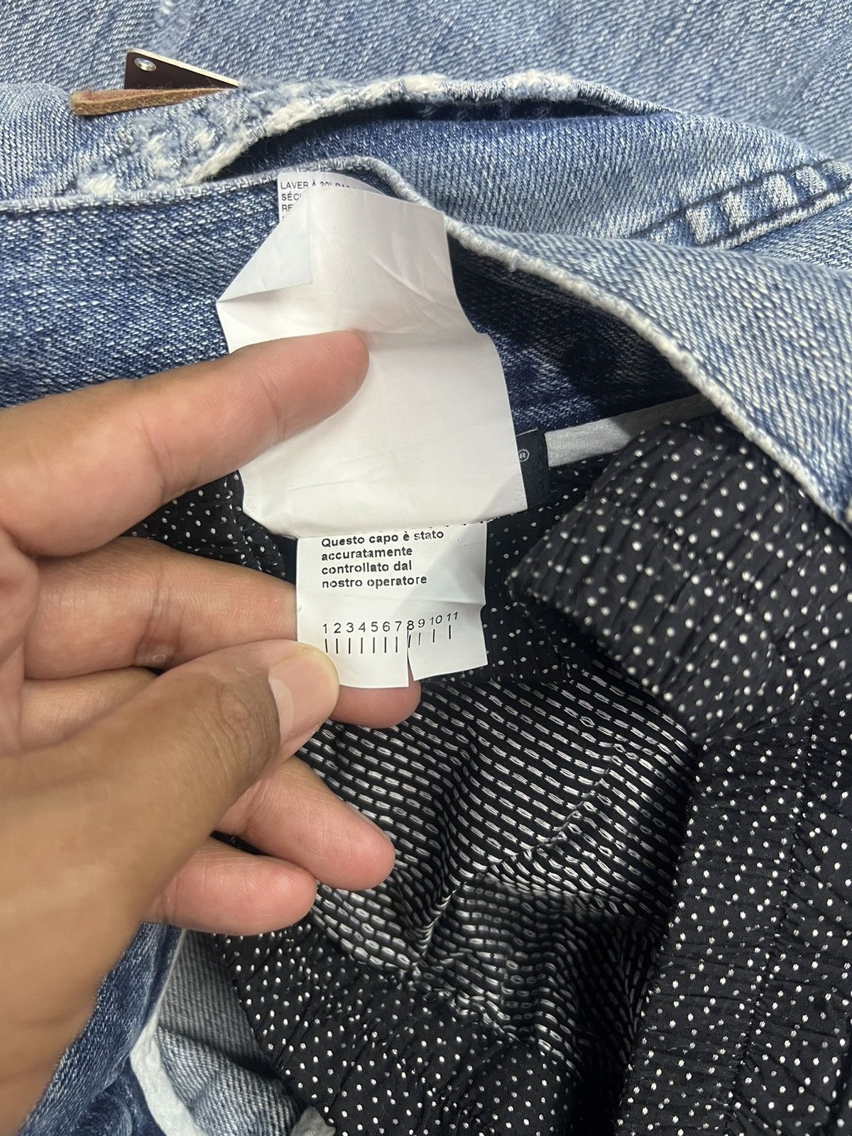 Dolce & Gabbana Insane🔥Dolce & Gabbana Distress Design Denim Size 34 Size US 34 / EU 50 - 13 Thumbnail