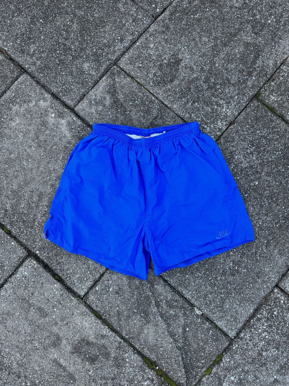 Nike 90s Nike Essential Swoosh Track Shorts Size US 28 / EU 44 - 1 Thumbnail