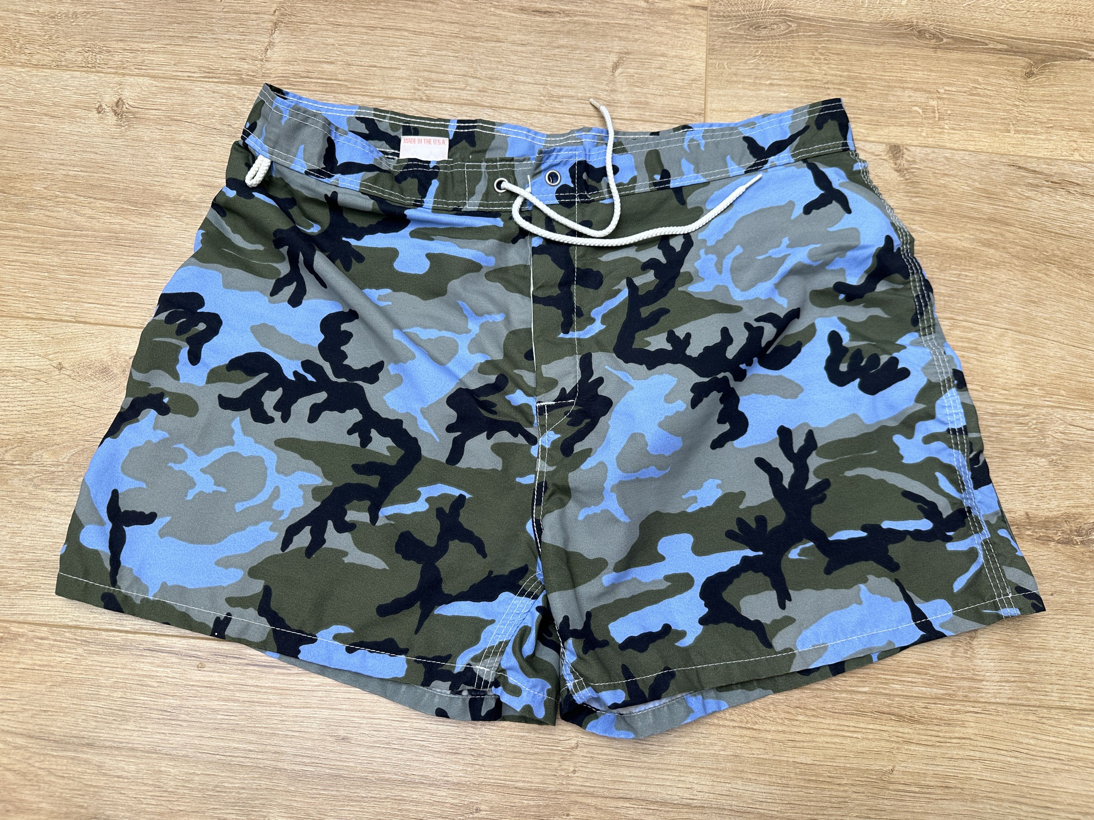 Sundek Sundek 34 Camouflage Beach Shorts Trunks Bath Size 34 S M Size US 34 / EU 50 - 1 Thumbnail