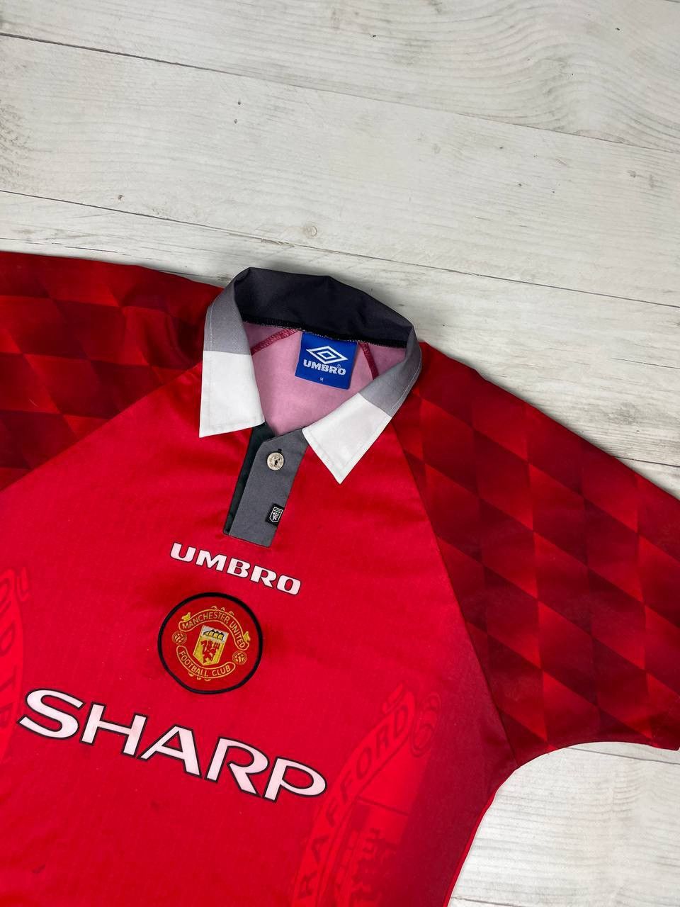 Umbro Umbro Manchester United 1996 1998 Home Shirt Soccer Jersey Size US M / EU 48-50 / 2 - 2 Thumbnail