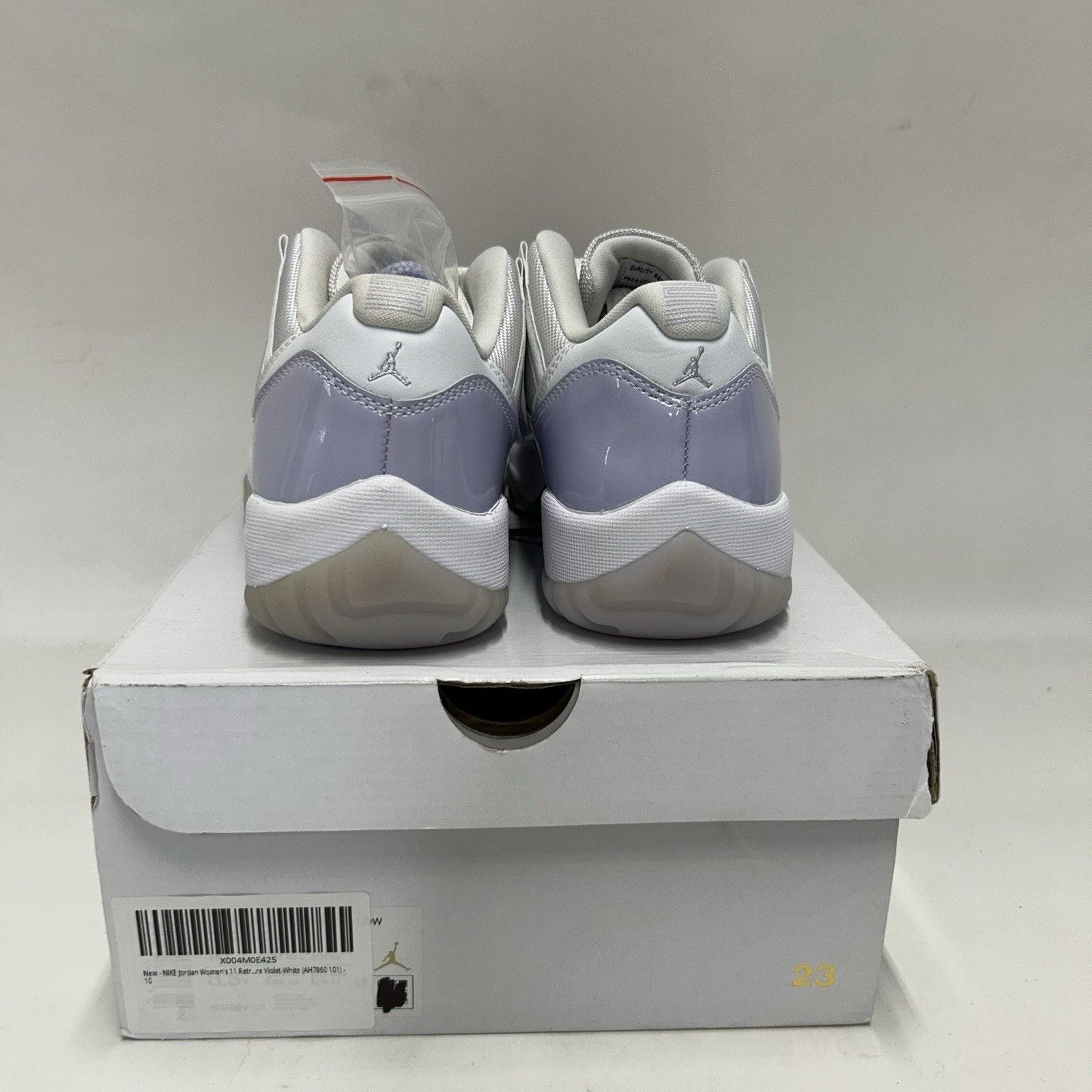 Nike Nike Air Jordan 11 Retro Low WMNS "Pure Violet" AH7860-101 Size US 10 / IT 40 - 4 Thumbnail