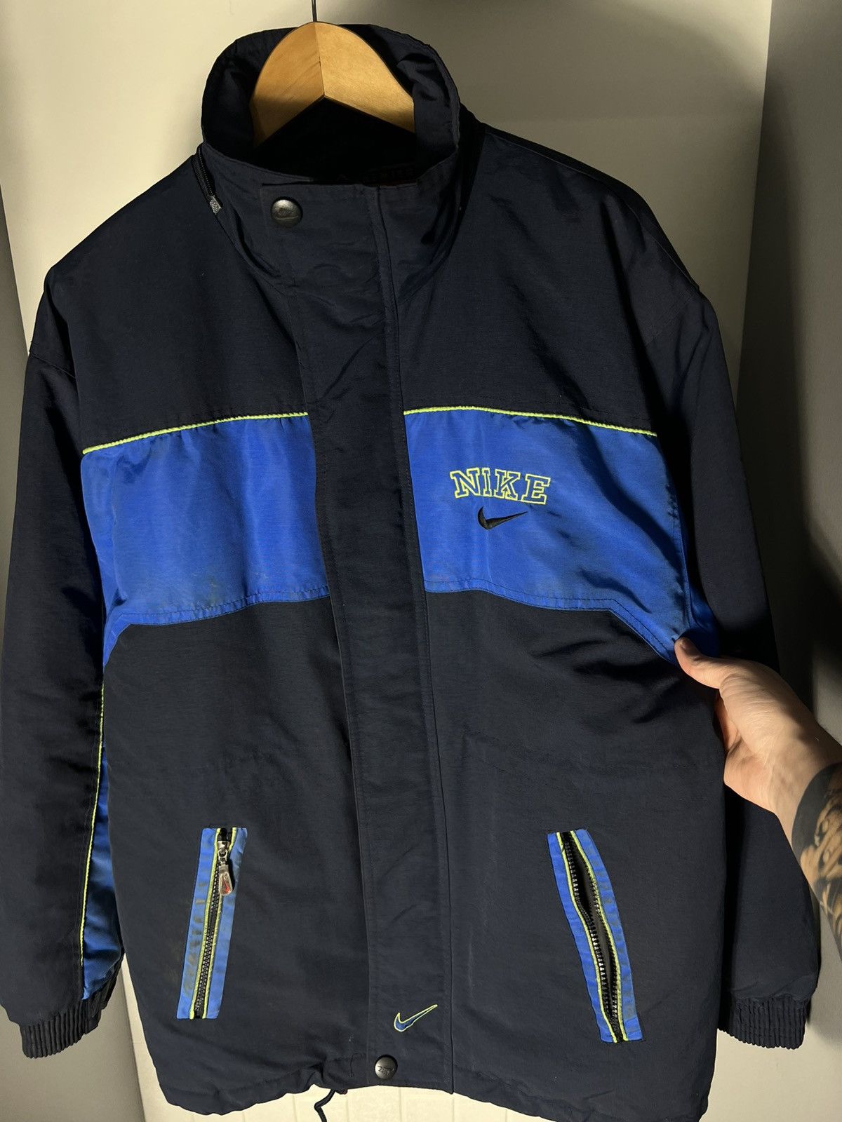 Vintage VERY RARE NIKE BIG LOGO SWOOSH RETRO JACKET INTER MILAN SOCCER JERSEY Y2K 90s Size US XXL / EU 58 / 5 - 12 Thumbnail